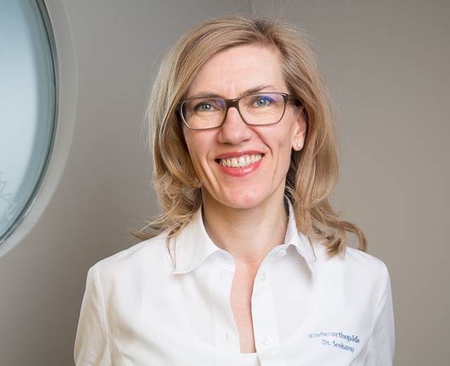 Dr. Carola Seekamp Fachzahnärztin für Kieferorthopädie